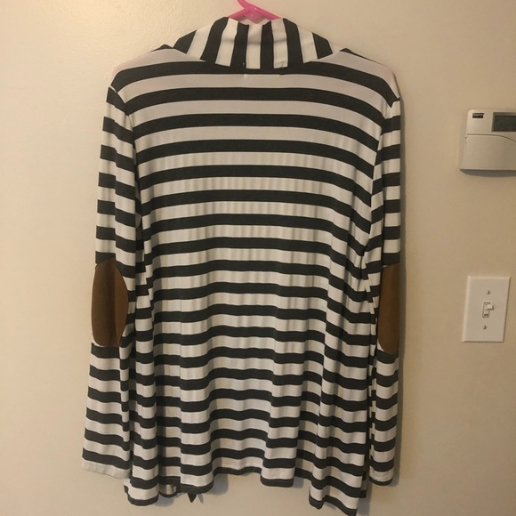 Cardigan - Picture 3 of 3